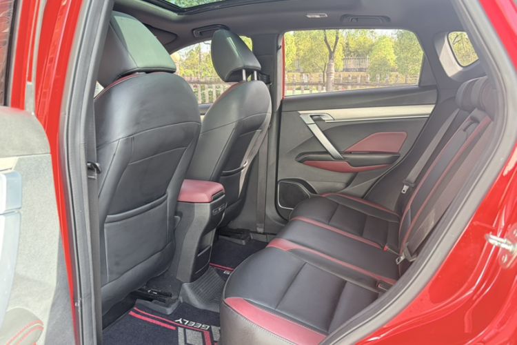 Used Geely Auto Coolray 2019 Sport Version 260T DCT Explorer China VI Standard Interior 5