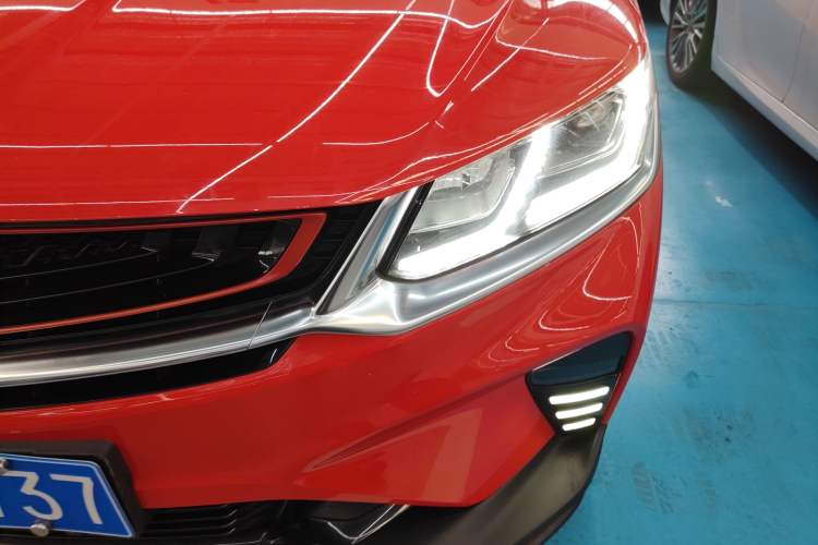 Used Geely Auto Coolray 2019 Sport Version 260T DCT Explorer China VI Standard Left Front Headlight