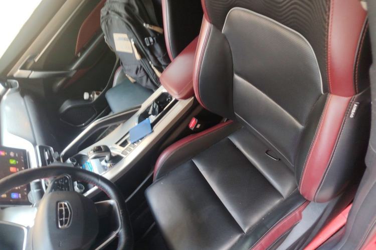 Used Geely Auto Coolray 2019 Sport Model 260T DCT Battle China V Standard Left Front Seat