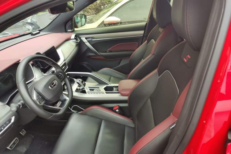 Used Geely Auto Coolray 2019 Sport Model 260T DCT Battle China V Standard Left Front Seat