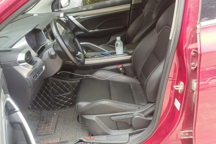 Used Geely Auto Coolray 2019 260T DCT Knight China V Standard Left Front Seat