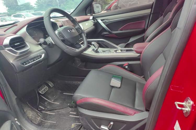 Used Geely Auto Coolray 2019 Sport Model 260T DCT Battle China V Standard Left Front Seat