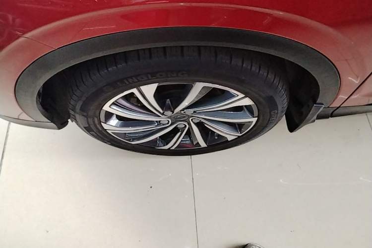 Used Geely Auto Coolray 2019 260T DCT Knight China V Standard Left Front Wheel Hub