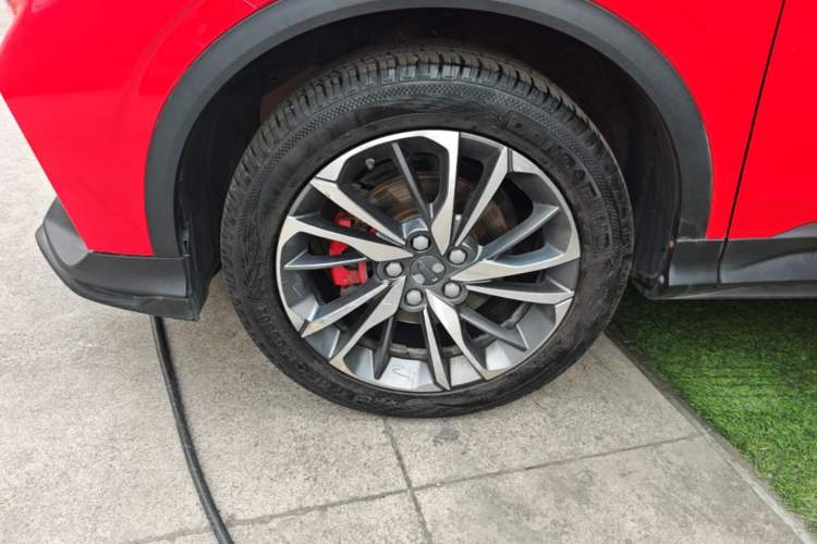 Used Geely Auto Coolray 2019 Sport Version 260T DCT Explorer China VI Standard Left Front Wheel Hub