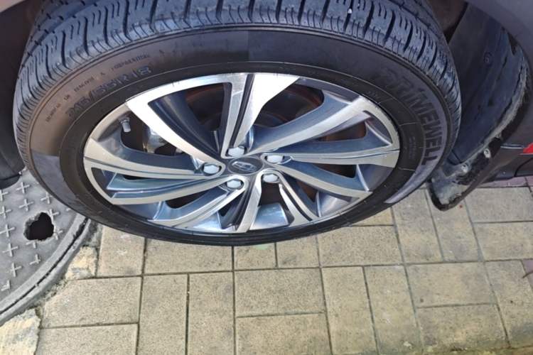Used Geely Auto Coolray 2019 260T DCT Explorer China V Standard Left Front Wheel Hub