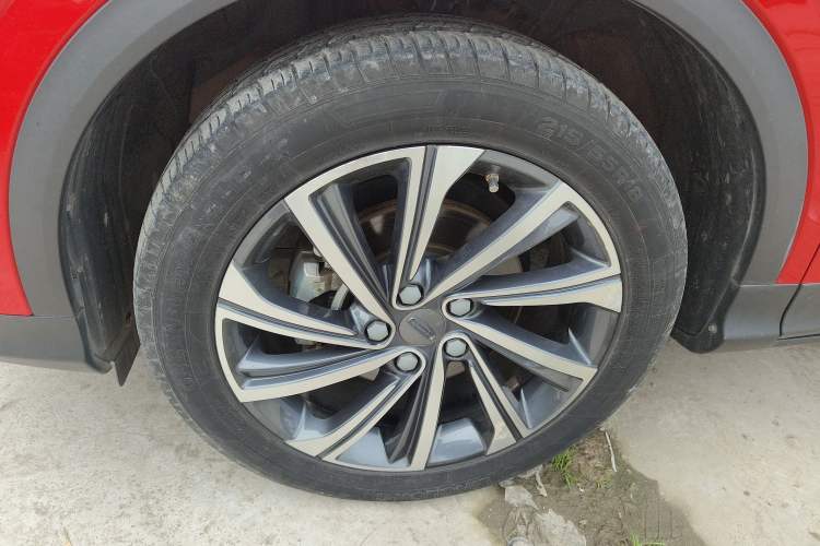 Used Geely Auto Coolray 2019 260T DCT Knight China VI Standard Left Front Wheel Hub
