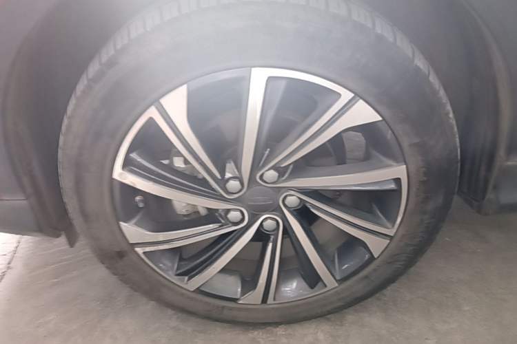 Used Geely Auto Coolray 2019 260T DCT Knight China VI Standard Left Front Wheel Hub