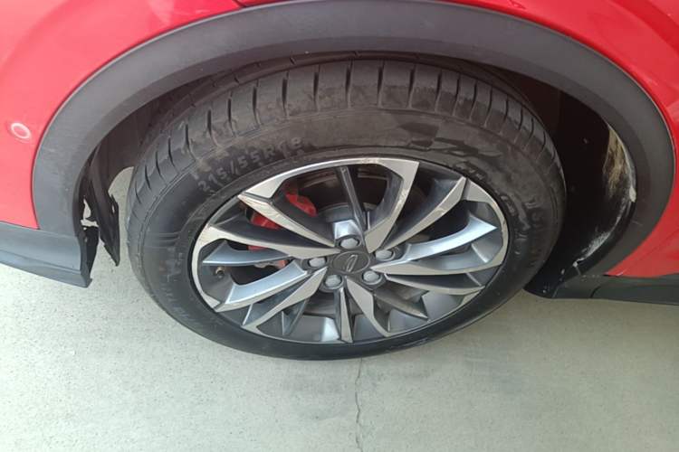 Used Geely Auto Coolray 2019 Sport Version 260T DCT Battle China VI Standard Left Front Wheel Hub