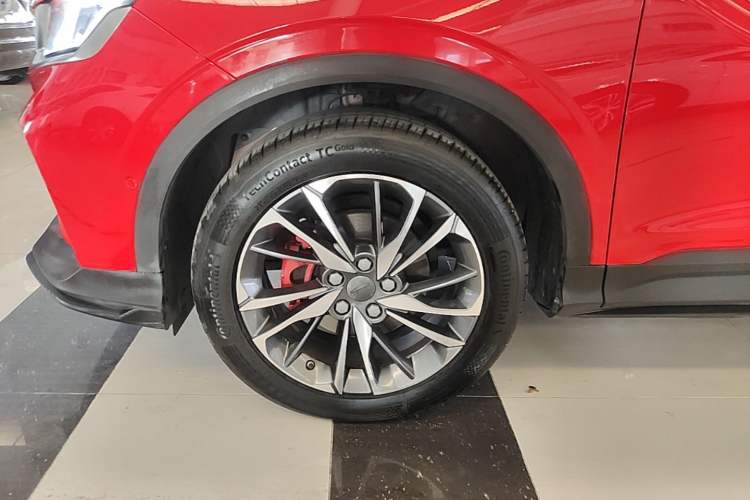Used Geely Auto Coolray 2019 Sport Version 260T DCT Battle China VI Standard Left Front Wheel Hub
