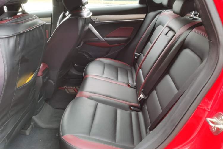 Used Geely Auto Coolray 2019 Sport Version 260T DCT Battle China VI Standard Left Rear Seat