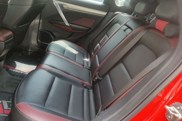 Used Geely Auto Coolray 2019 Sport Model 260T DCT Patrol China V Standard Left Rear Seat