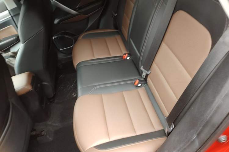 Used Geely Auto Coolray 2019 260T DCT Explorer China V Standard Left Rear Seat
