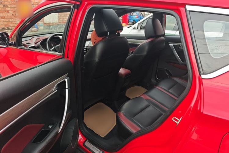 Used Geely Auto Coolray 2019 Sport Version 260T DCT Explorer China VI Standard Left Rear Seat