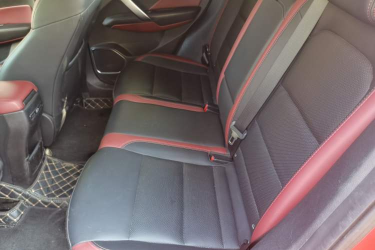 Used Geely Auto Coolray 2019 Sport Model 260T DCT Battle China V Standard Left Rear Seat