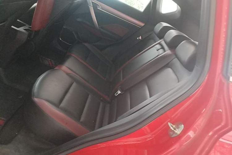 Used Geely Auto Coolray 2019 Sport Model 260T DCT Battle China V Standard Left Rear Seat