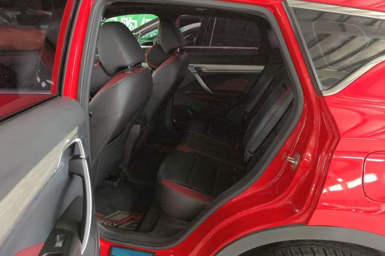 Used Geely Auto Coolray 2019 Sport Version 260T DCT Explorer China VI Standard Left Rear Seat
