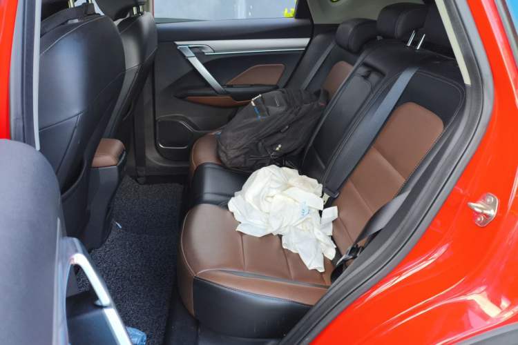 Used Geely Auto Coolray 2019 Sport Version 260T DCT Explorer China VI Standard Left Rear Seat