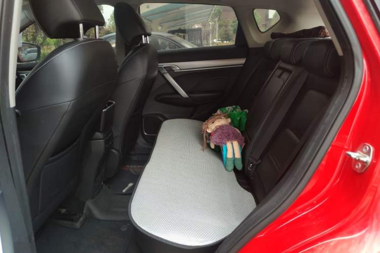 Used Geely Auto Coolray 2019 260T DCT Knight China VI Standard Left Rear Seat