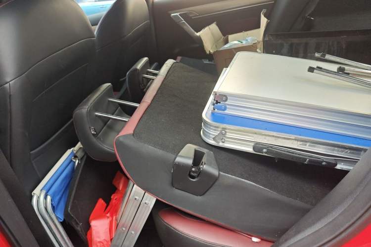 Used Geely Auto Coolray 2019 Sport Version 260T DCT Battle China VI Standard Left Rear Seat