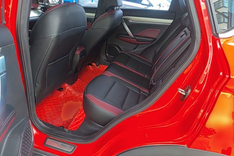 Used Geely Auto Coolray 2019 Sport Version 260T DCT Explorer China VI Standard Left Rear Seat