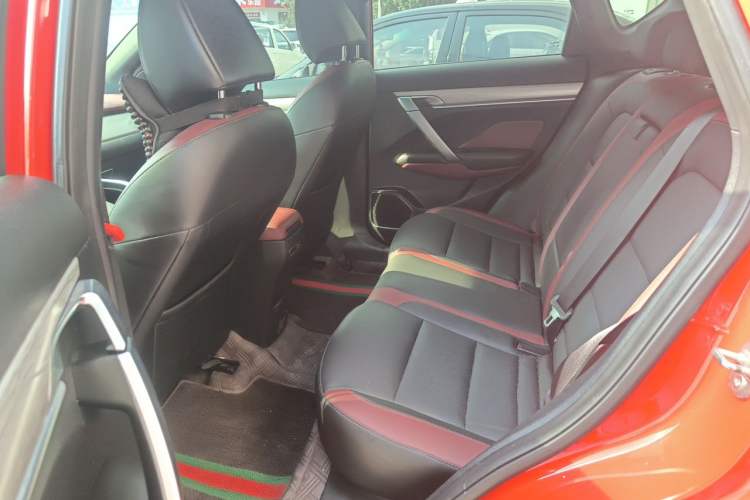 Used Geely Auto Coolray 2019 Sport Model 260T DCT Battle China V Standard Left Rear Seat