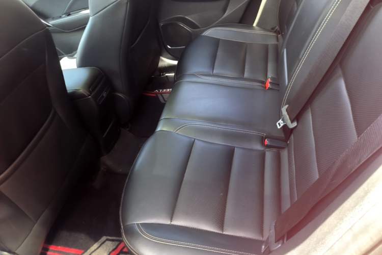 Used Geely Auto Coolray 2019 260T DCT Knight China VI Standard Left Rear Seat