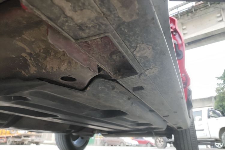 Used Geely Auto Coolray 2019 Sport Model 260T DCT Battle China V Standard Left Side Sill