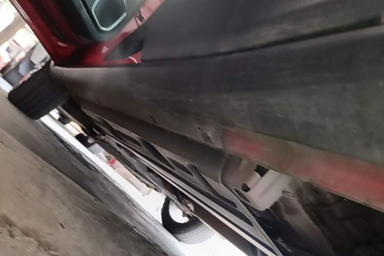 Used Geely Auto Coolray 2019 260T DCT Knight China VI Standard Left Side Sill