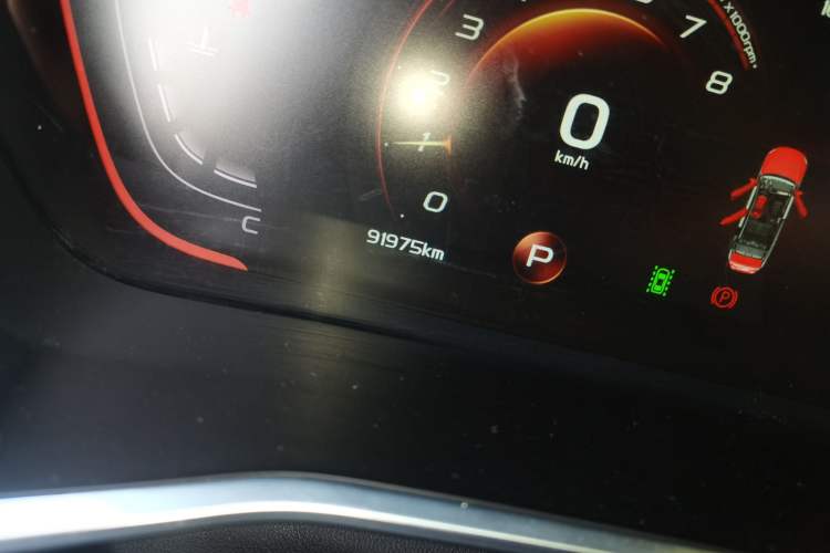 Used Geely Auto Coolray 2019 Sport Model 260T DCT Battle China V Standard Odometer Close Up