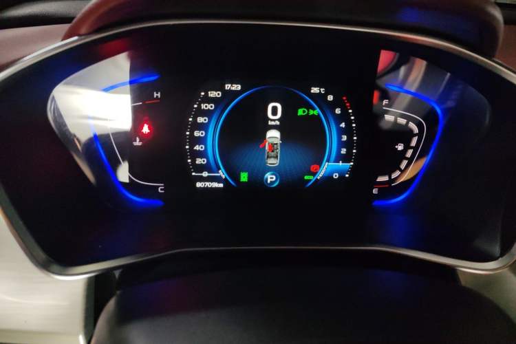 Used Geely Auto Coolray 2019 Sport Model 260T DCT Battle China V Standard Odometer Close Up