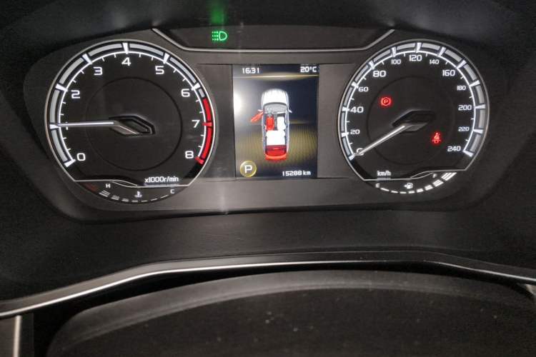 Used Geely Auto Coolray 2019 260T DCT Knight China VI Standard Odometer Close Up