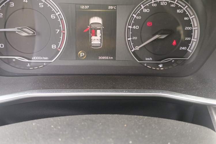 Used Geely Auto Coolray 2019 260T DCT Knight China V Standard Odometer Close Up