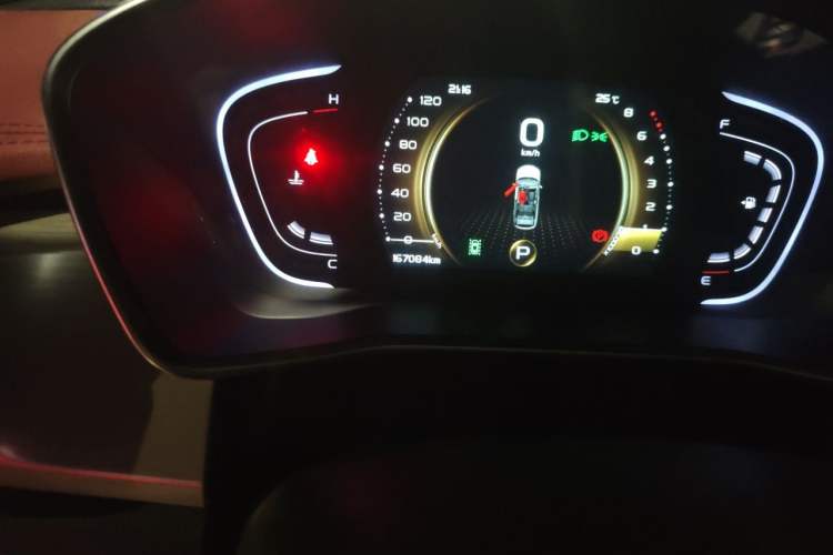 Used Geely Auto Coolray 2019 Sport Version 260T DCT Battle China VI Standard Odometer Close Up