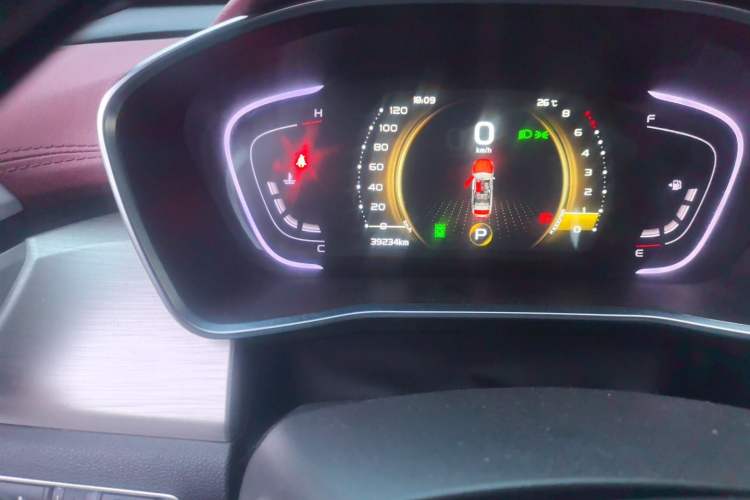 Used Geely Auto Coolray 2019 Sport Model 260T DCT Battle China V Standard Odometer Close Up