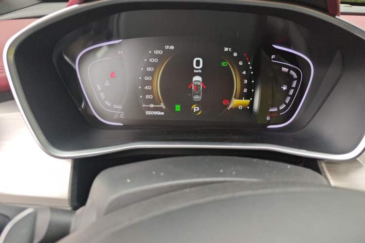 Used Geely Auto Coolray 2019 Sport Model 260T DCT Battle China V Standard Odometer Close Up