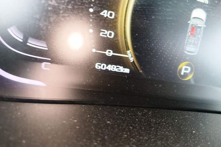 Used Geely Auto Coolray 2019 Sport Model 260T DCT Patrol China V Standard Odometer Close Up