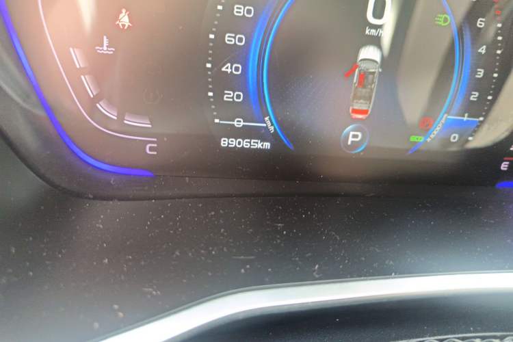 Used Geely Auto Coolray 2019 Sport Model 260T DCT Battle China V Standard Odometer Close Up
