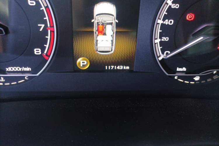 Used Geely Auto Coolray 2019 260T DCT Knight China V Standard Odometer Close Up