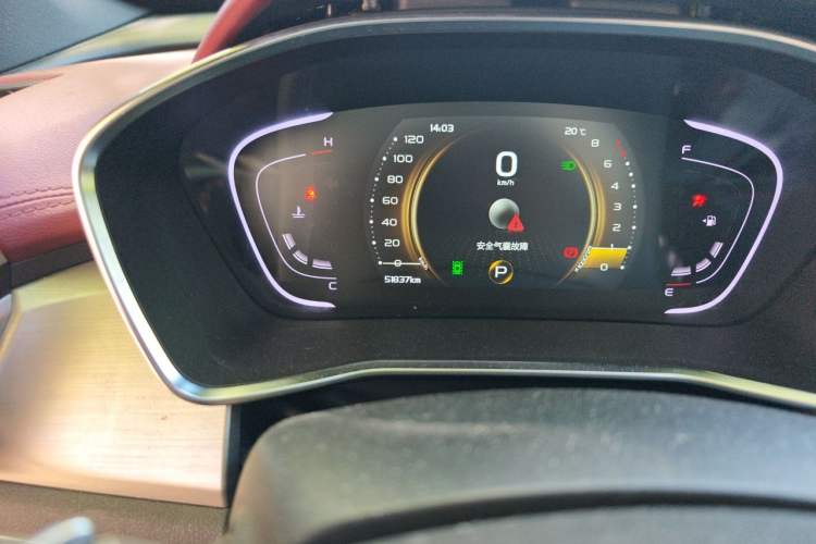 Used Geely Auto Coolray 2019 Sport Version 260T DCT Battle China VI Standard Odometer Close Up