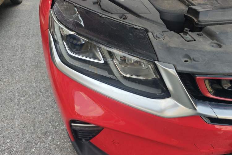 Used Geely Auto Coolray 2019 Sport Model 260T DCT Battle China V Standard Right Front Headlight