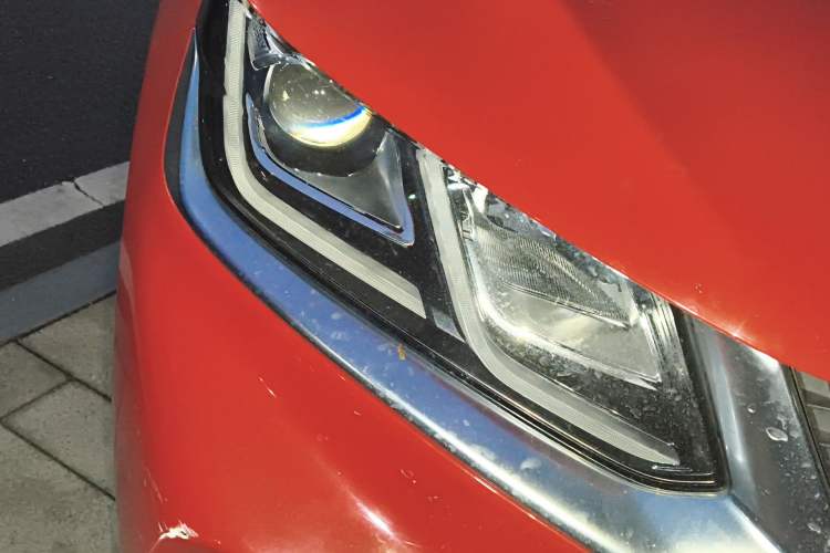 Used Geely Auto Coolray 2019 260T DCT Knight China VI Standard Right Front Headlight