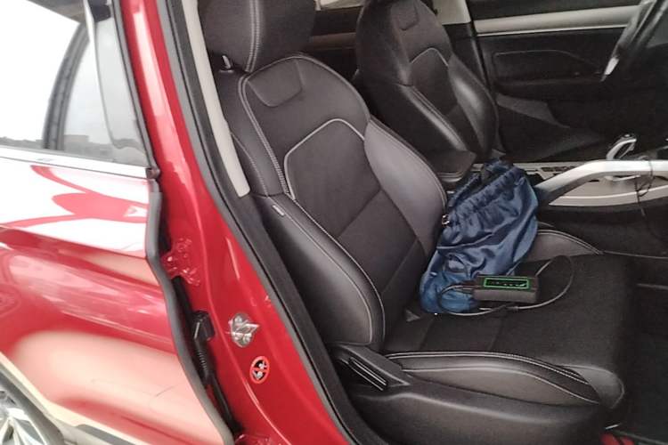 Used Geely Auto Coolray 2019 260T DCT Knight China V Standard Right Front Seat