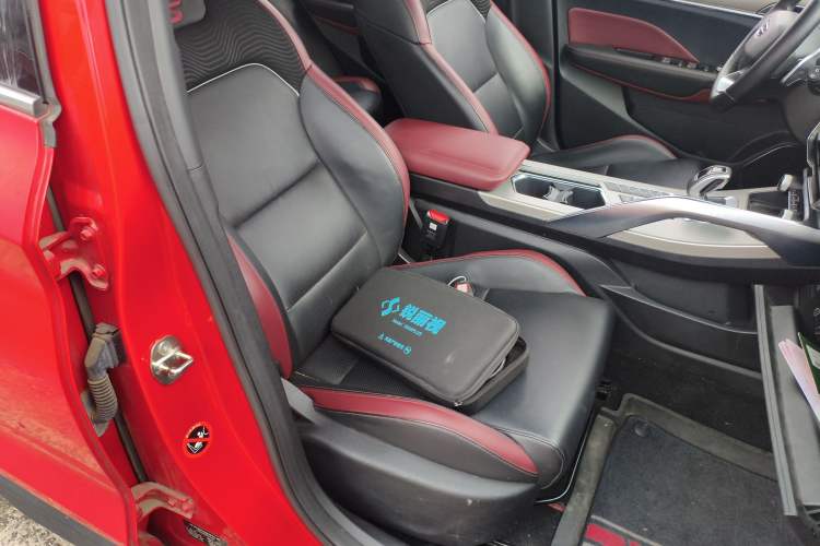 Used Geely Auto Coolray 2019 Sport Model 260T DCT Patrol China V Standard Right Front Seat