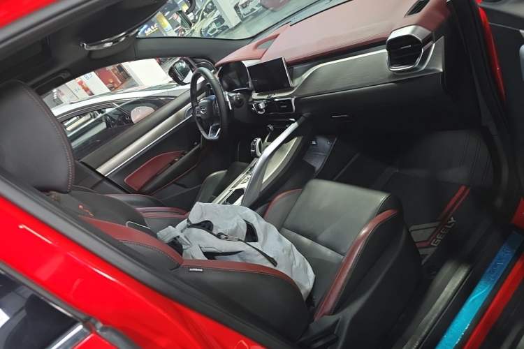 Used Geely Auto Coolray 2019 Sport Version 260T DCT Explorer China VI Standard Right Front Seat
