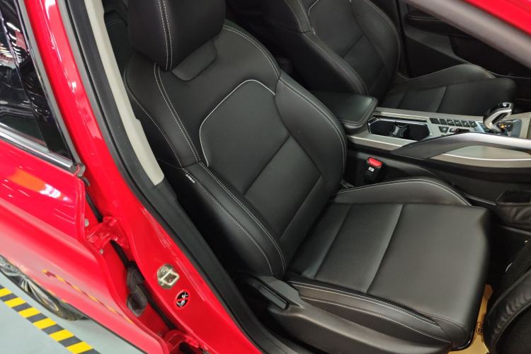 Used Geely Auto Coolray 2019 260T DCT Knight China VI Standard Right Front Seat