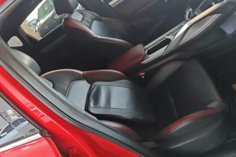 Used Geely Auto Coolray 2019 Sport Model 260T DCT Patrol China V Standard Right Front Seat