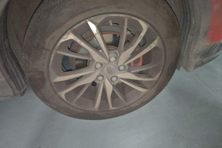 Used Geely Auto Coolray 2019 Sport Version 260T DCT Battle China VI Standard Right Front Wheel Hub