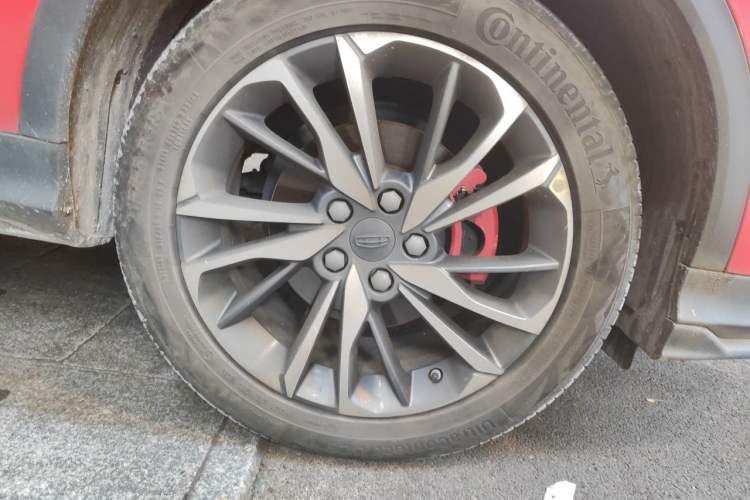 Used Geely Auto Coolray 2019 Sport Version 260T DCT Battle China VI Standard Right Front Wheel Hub