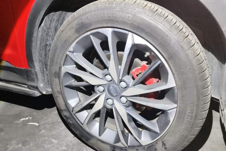Used Geely Auto Coolray 2019 260T DCT Knight China VI Standard Right Front Wheel Hub