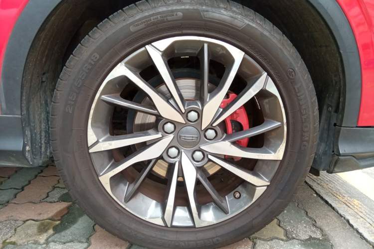 Used Geely Auto Coolray 2019 Sport Model 260T DCT Patrol China V Standard Right Front Wheel Hub